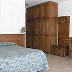 Hotel Plinia