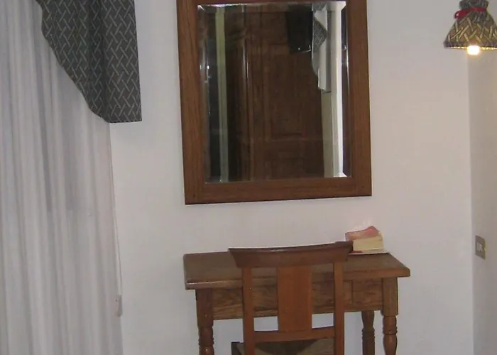 Otel Plinia 3*